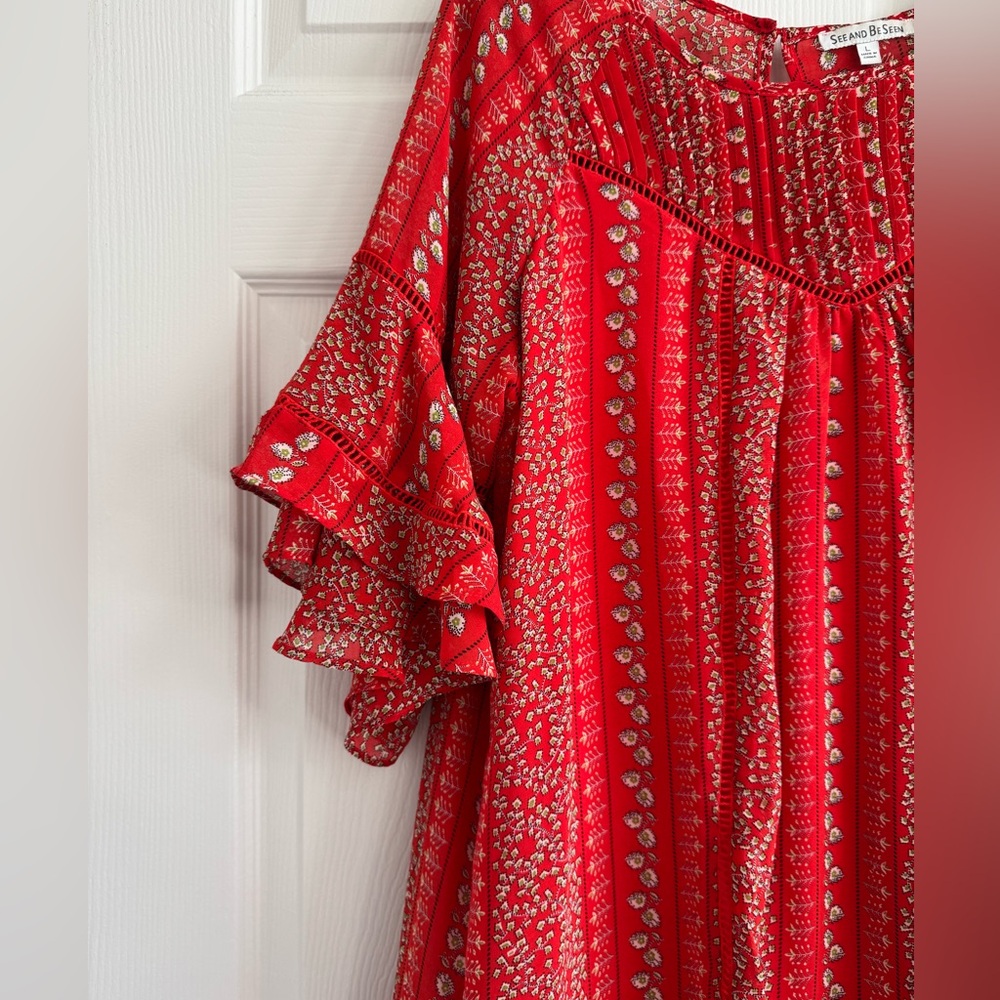 Flirty Red Patterned Midi Dress with Ruffle Sleeves - Picture 2 of 6